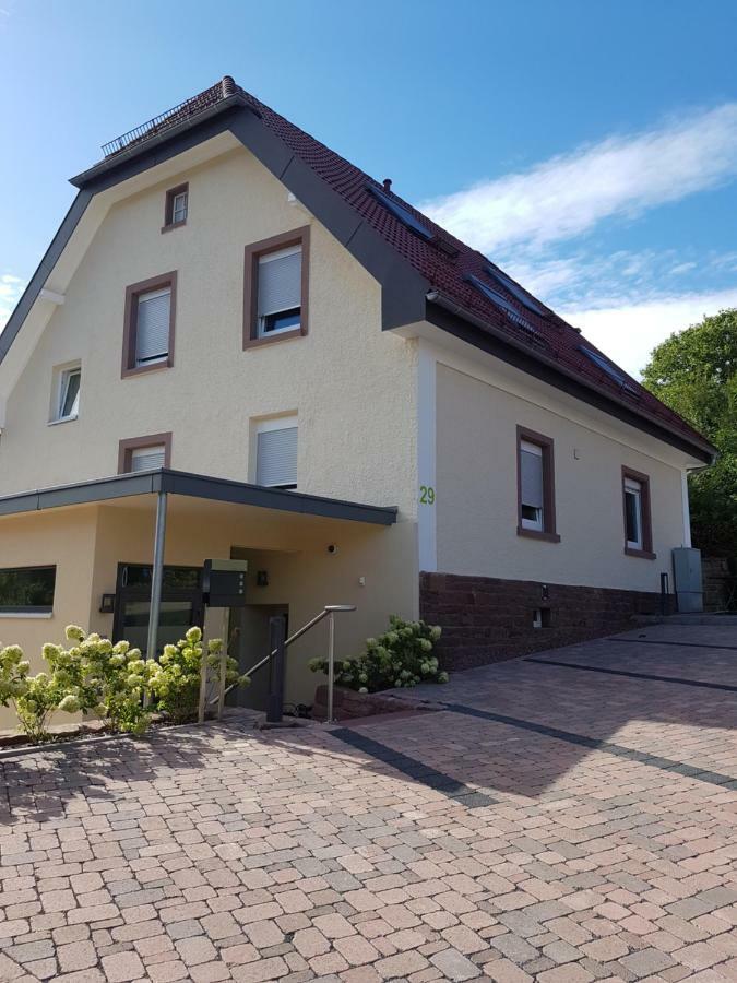 Boardinghouse Apartment